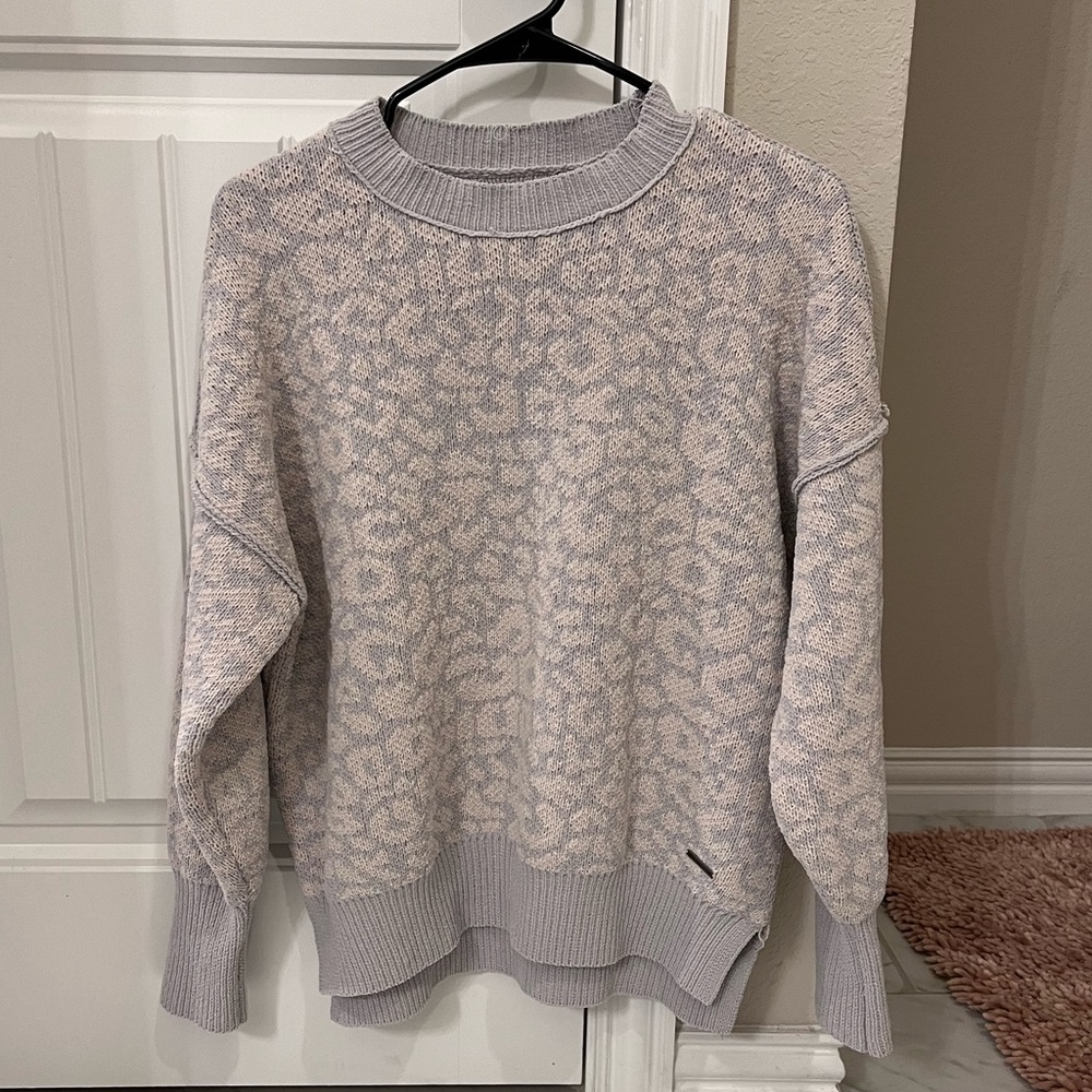 Abercrombie & Fitch chenille sweater XS